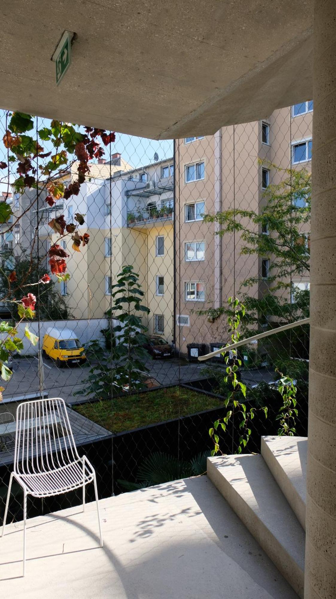 Schick Und Luftig Im Herzen Von Linz Luaran gambar